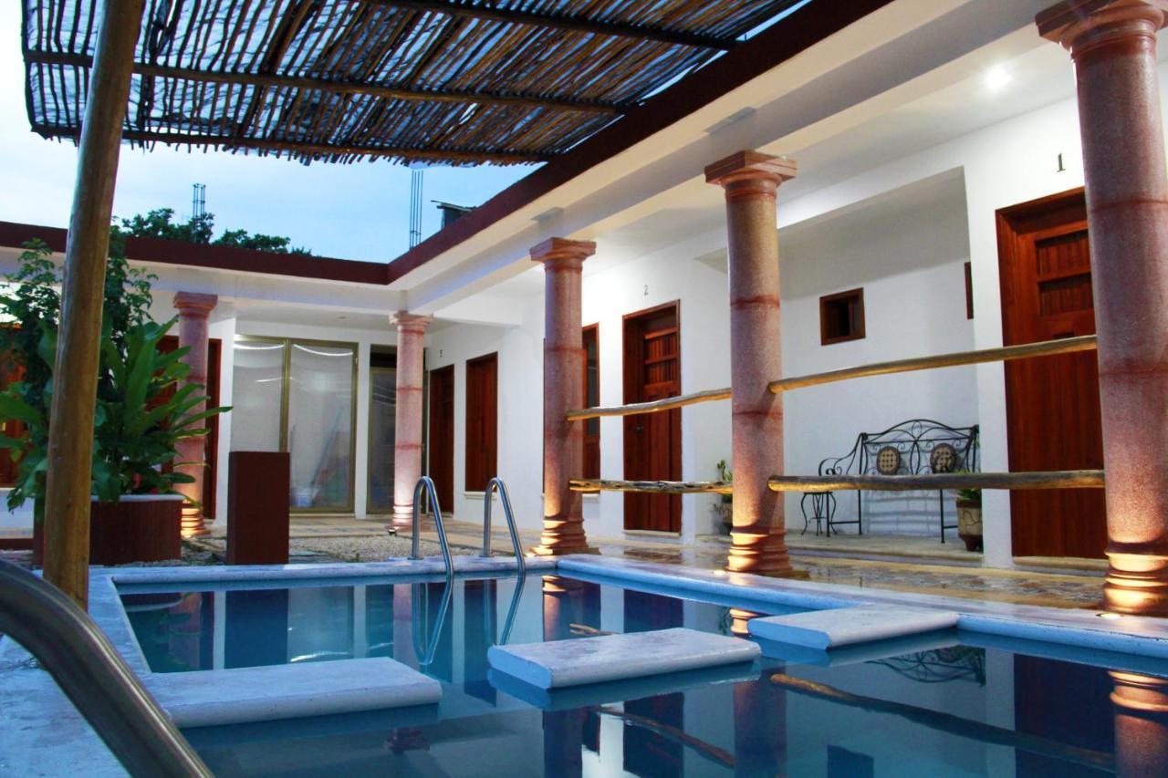 Hotel Las Mestizas バリャドリッド エクステリア 写真